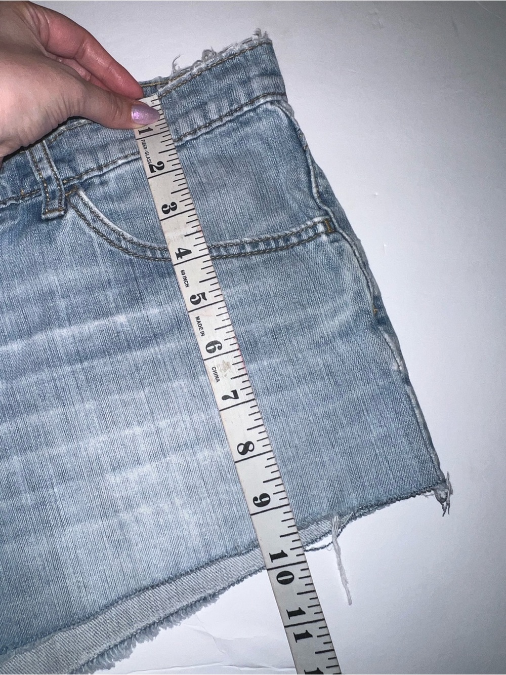 Vintage Y2K London Jeans Shorts - Picture 5 of 8